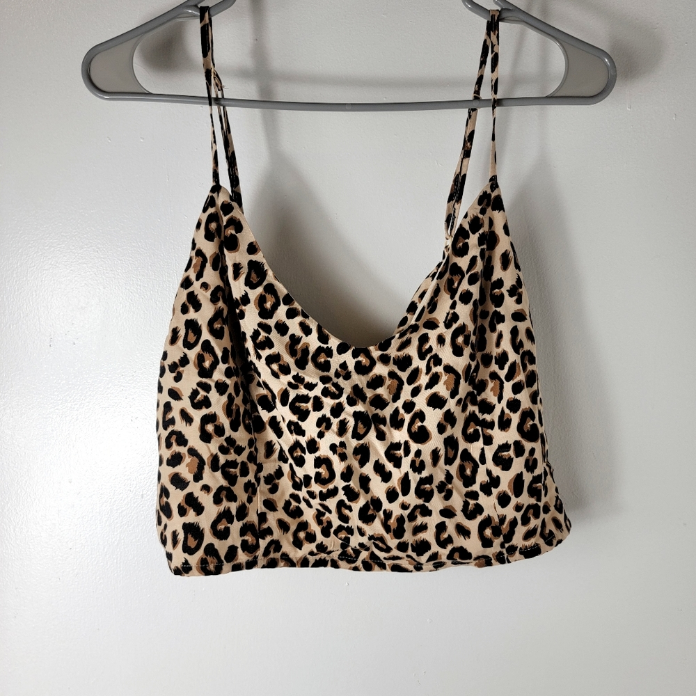 H&M Leopard Crop Top